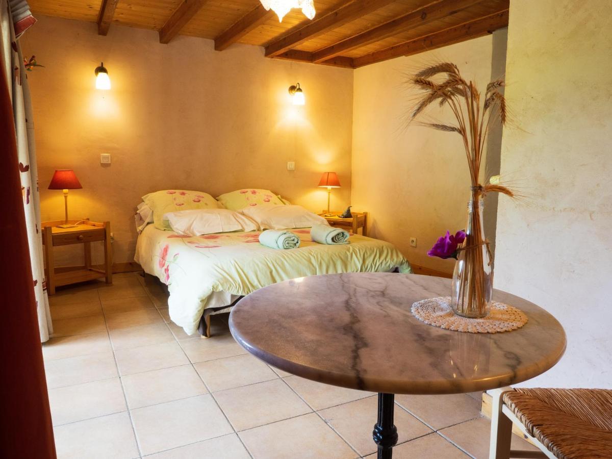 Au Fil Des Saisons Bed & Breakfast Les Cotes de Corps Ngoại thất bức ảnh