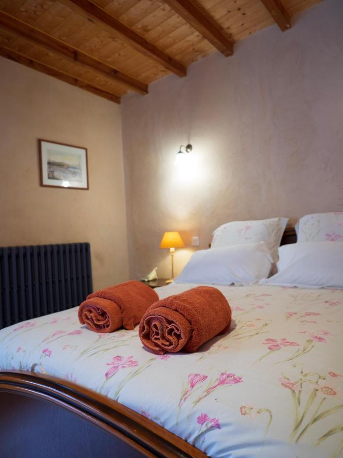Au Fil Des Saisons Bed & Breakfast Les Cotes de Corps Ngoại thất bức ảnh